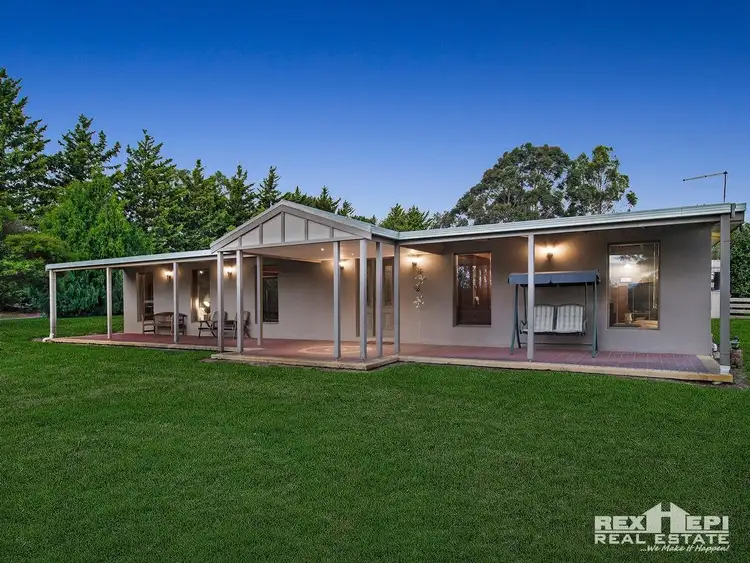 Second view of Homely house listing, 3 Fairmont Court, Narre Warren North VIC 3804