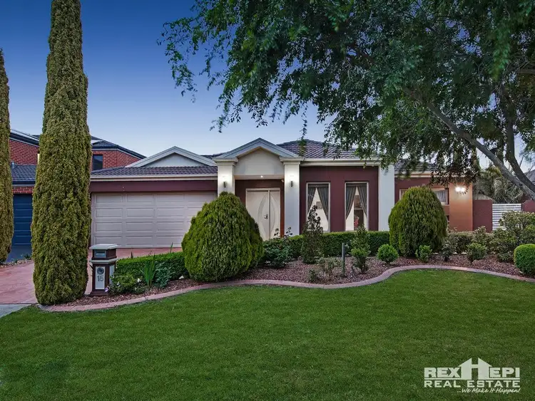 15 Ernest Crescent, Narre Warren South VIC 3805