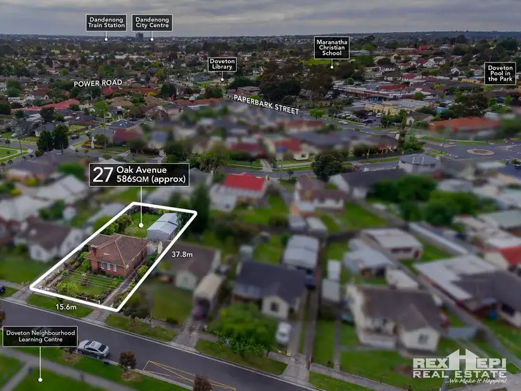 Second view of Homely house listing, 27 Oak Avenue, Doveton VIC 3177