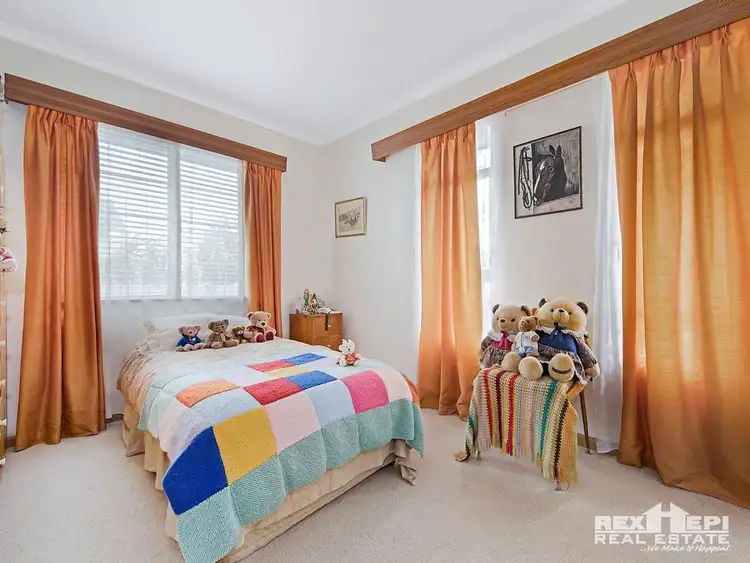 Seventh view of Homely house listing, 27 Oak Avenue, Doveton VIC 3177