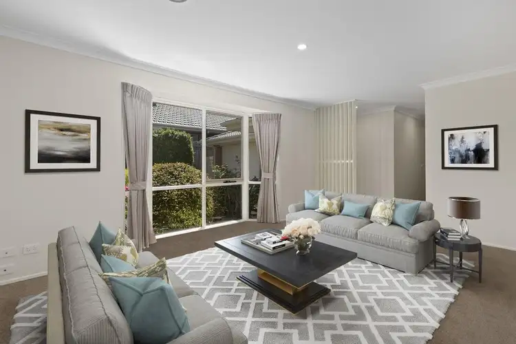 Third view of Homely unit listing, 2/82 Willow Bend, Bulleen VIC 3105