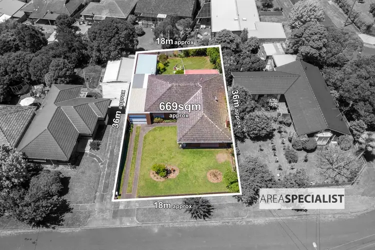 Second view of Homely house listing, 4 Sinclair Street, Warragul VIC 3820
