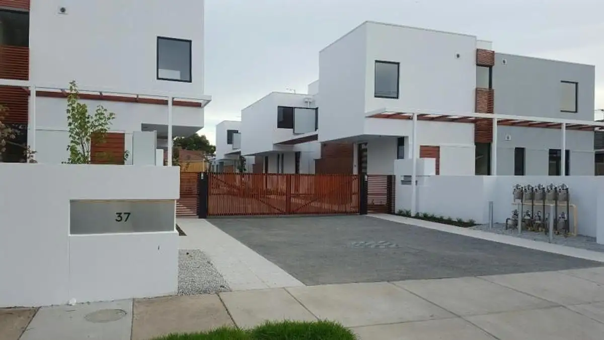 Main view of Homely unit listing, 6/37-39 Moonya Road, Carnegie VIC 3163