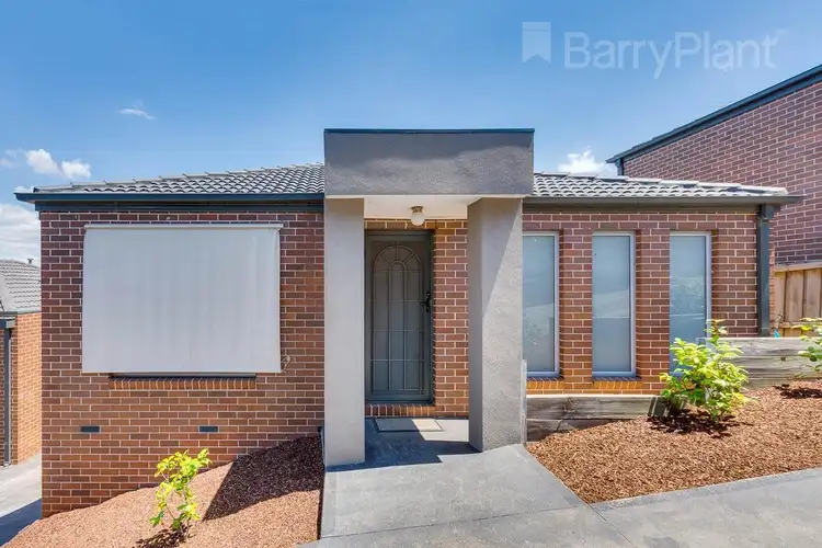 2/19 Lalor Crescent, Sunbury VIC 3429
