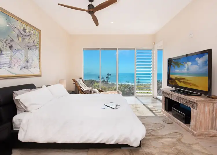 Sixth view of Homely house listing, 40 Wavecrest Drive, Castaways Beach QLD 4567
