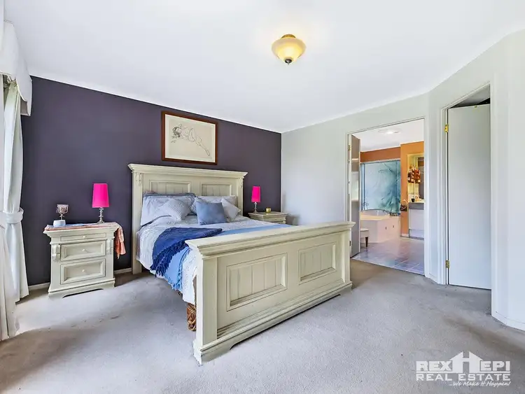 Fifth view of Homely house listing, 18 Winterton Court, Hallam VIC 3803