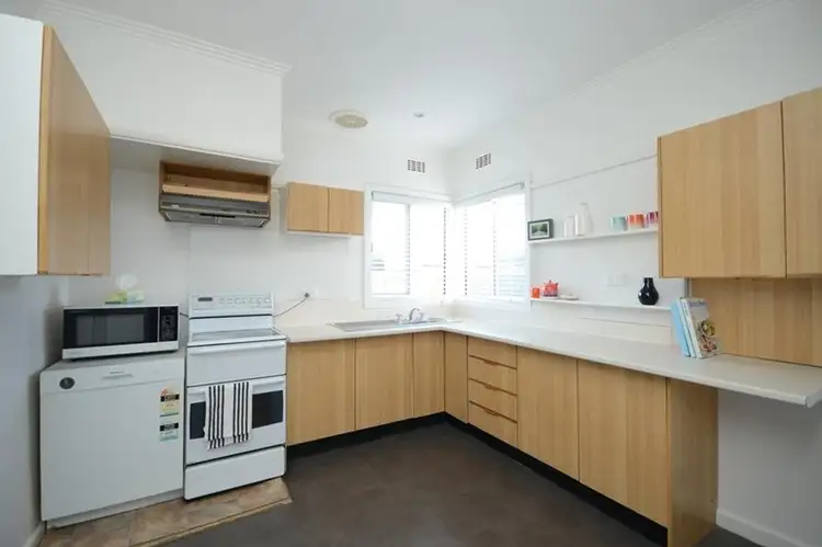 Third view of Homely house listing, 122B McKean Street, Bairnsdale VIC 3875