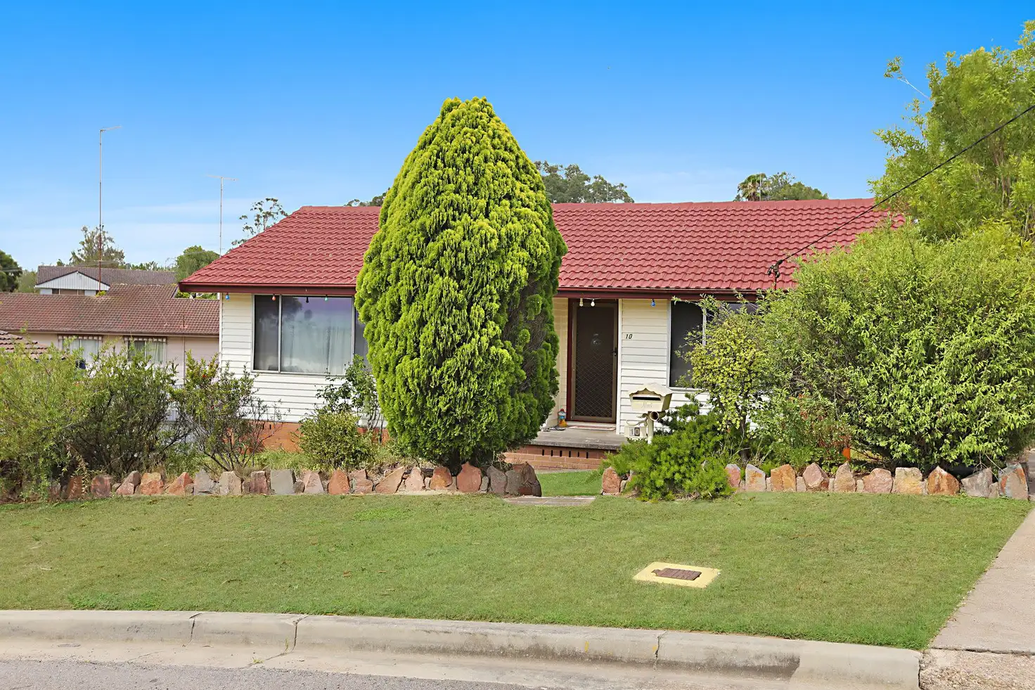Main view of Homely house listing, 10 Hollywood Close, Rutherford NSW 2320