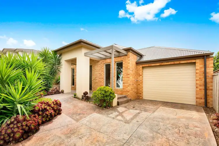 9 Peterborough Drive, Doreen VIC 3754