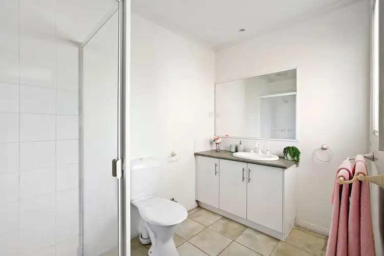 Sixth view of Homely unit listing, 2/19 James Road, Croydon VIC 3136