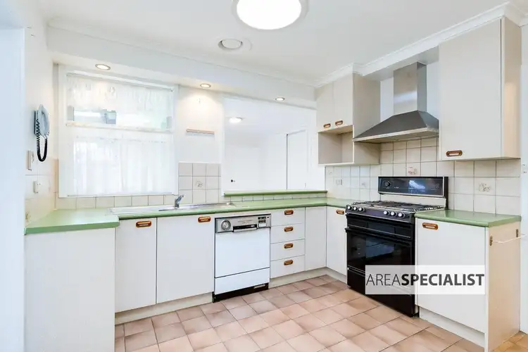 Sixth view of Homely house listing, 11 Malabar Court, Keysborough VIC 3173