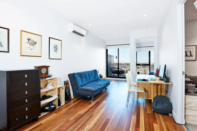8.07/59 Paisley Street, Footscray VIC 3011