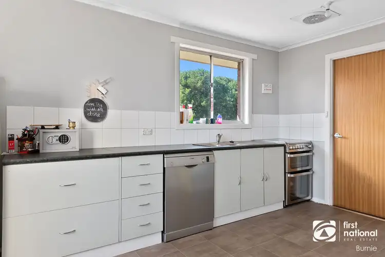 8 Cannon Court, Shorewell Park TAS 7320