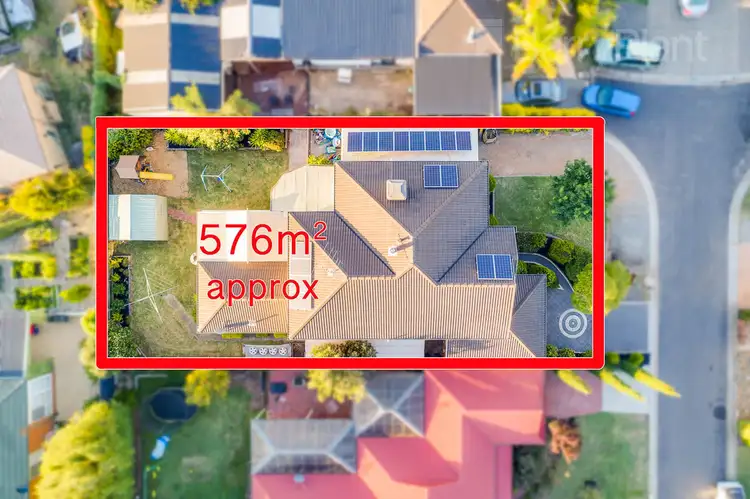 5 Fernshaw Place, Sunbury VIC 3429