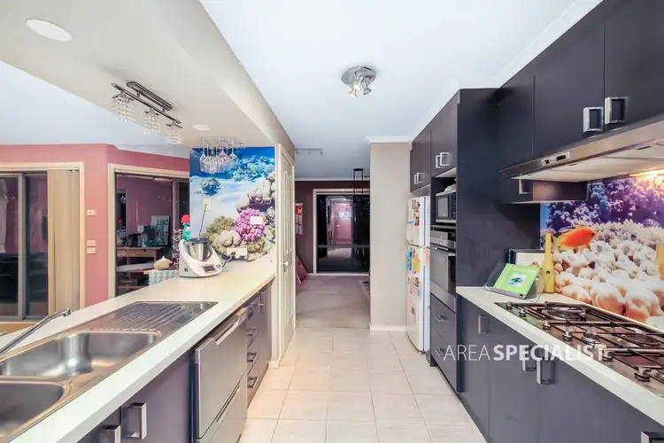 Fifth view of Homely house listing, 14 Alexander Court, Aspendale Gardens VIC 3195