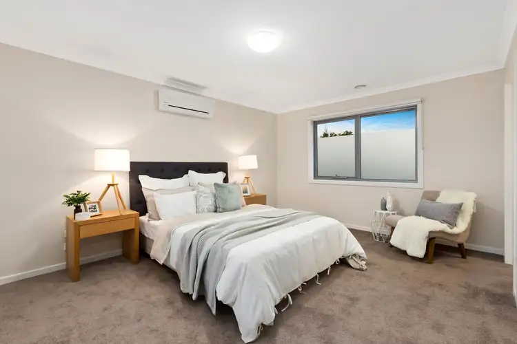 Sixth view of Homely townhouse listing, 2/119 Willow Bend, Bulleen VIC 3105