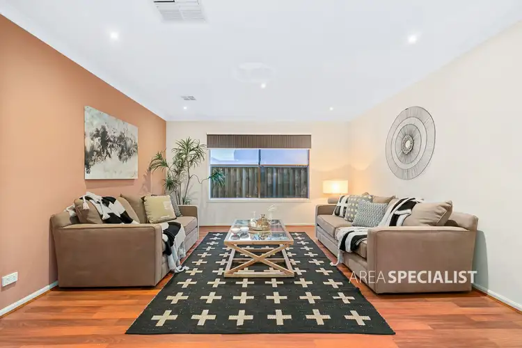 Fifth view of Homely house listing, 3 Ellsworth Drive, Keysborough VIC 3173