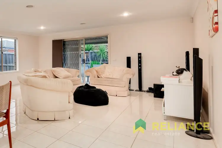 Sixth view of Homely house listing, 2 Carex Place, Brookfield VIC 3338