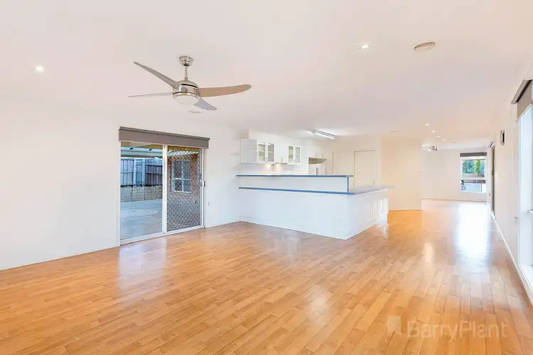 Sixth view of Homely house listing, 7 Kavel Court, Sunbury VIC 3429