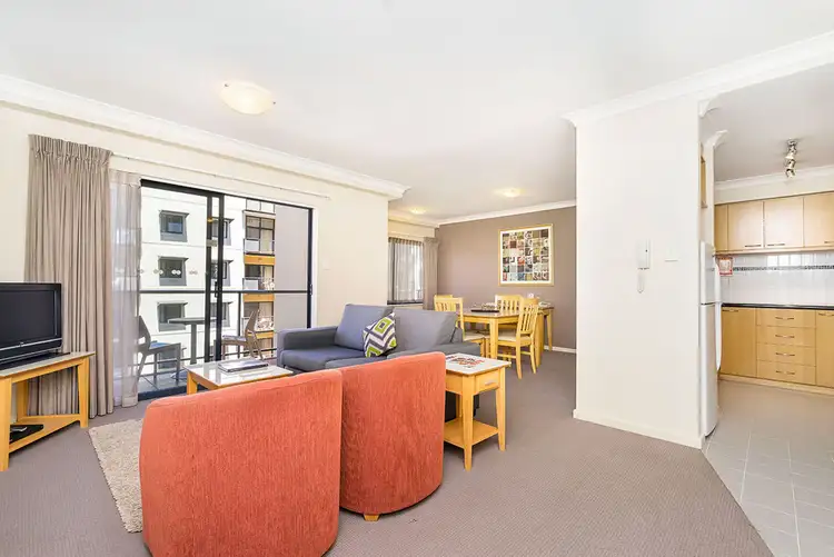 13/128 Mounts Bay Road, Perth WA 6000