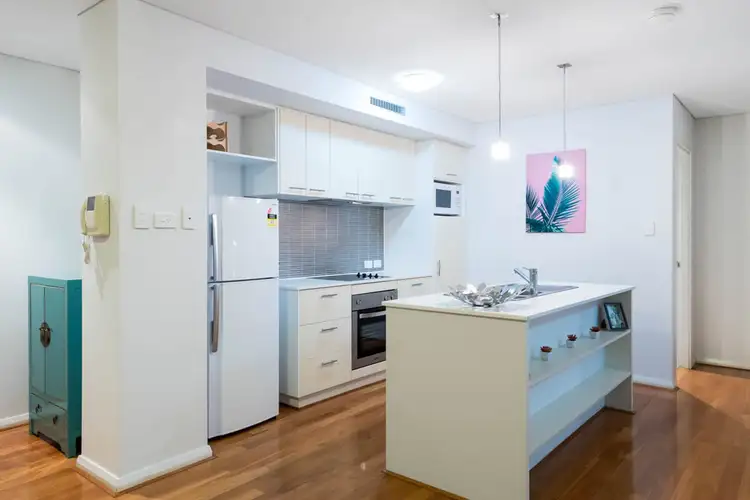 Fifth view of Homely apartment listing, 10/1 Coolgardie Street, West Perth WA 6005