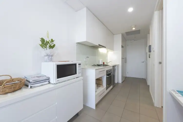 Fifth view of Homely apartment listing, 1608/18 Mt Alexander Road, Travancore VIC 3032