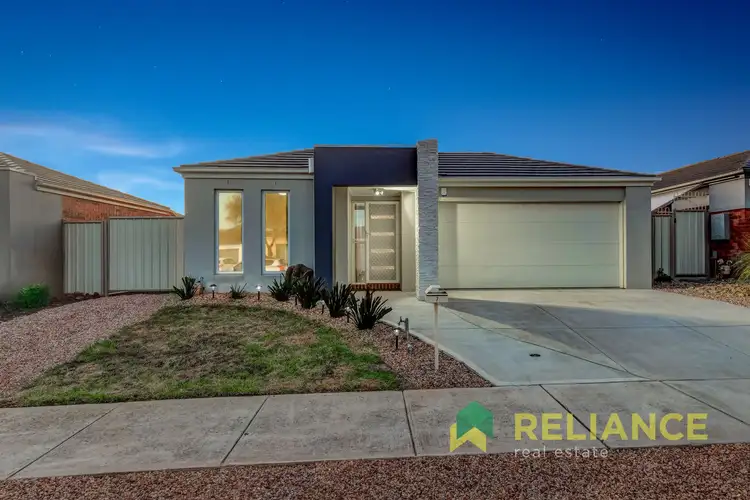 7 Mallow Street, Brookfield VIC 3338