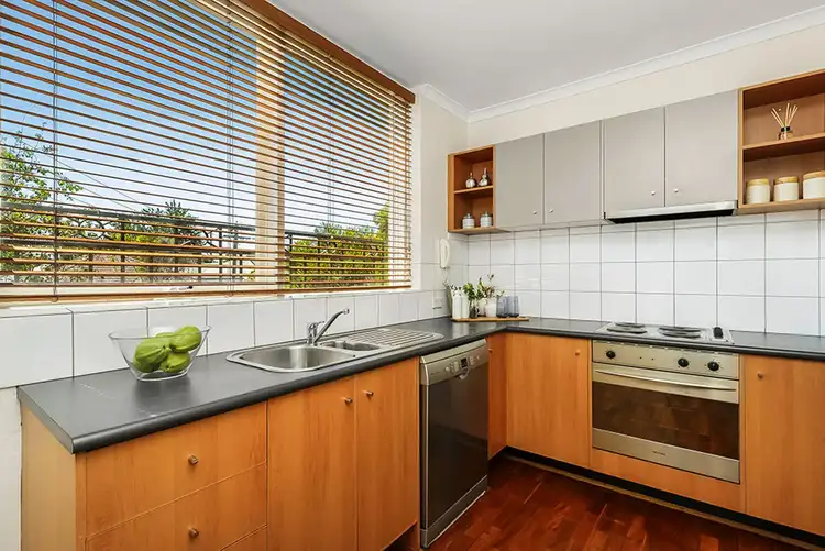 Sixth view of Homely apartment listing, 4/22 Thomson Street, Northcote VIC 3070