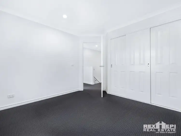 Seventh view of Homely house listing, Unit 3/274 Pound Road, Hampton Park VIC 3976