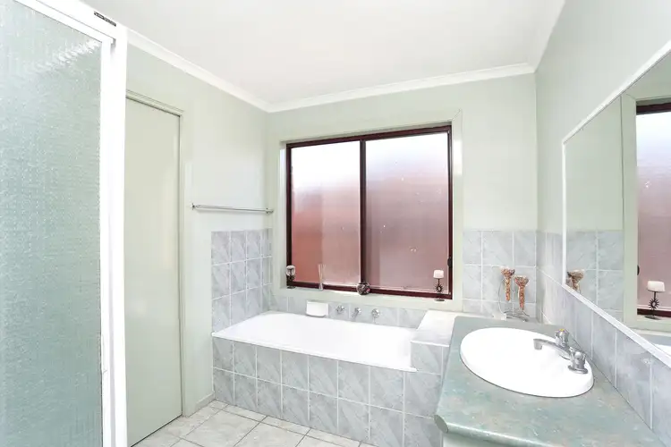 Fifth view of Homely unit listing, 4/78-80 Lake Boga Avenue, Deer Park VIC 3023