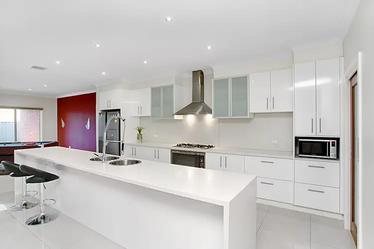 Fifth view of Homely house listing, 15 Yarra Gum Road, Manor Lakes VIC 3024