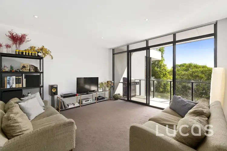 332/68 Mt Alexander Road, Travancore VIC 3032