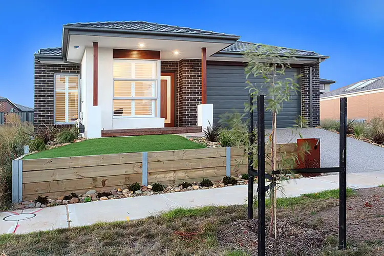 Second view of Homely house listing, 7 Litoria Drive, Truganina VIC 3029