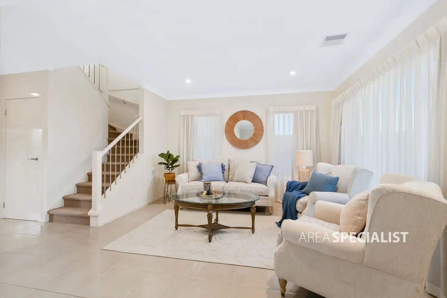 Main view of Homely townhouse listing, 6 Barncroft Crescent, Keysborough VIC 3173