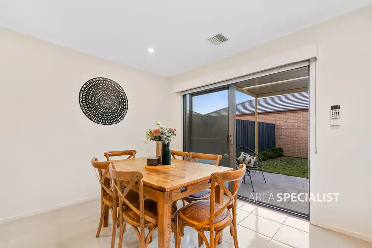 Fifth view of Homely townhouse listing, 6 Barncroft Crescent, Keysborough VIC 3173