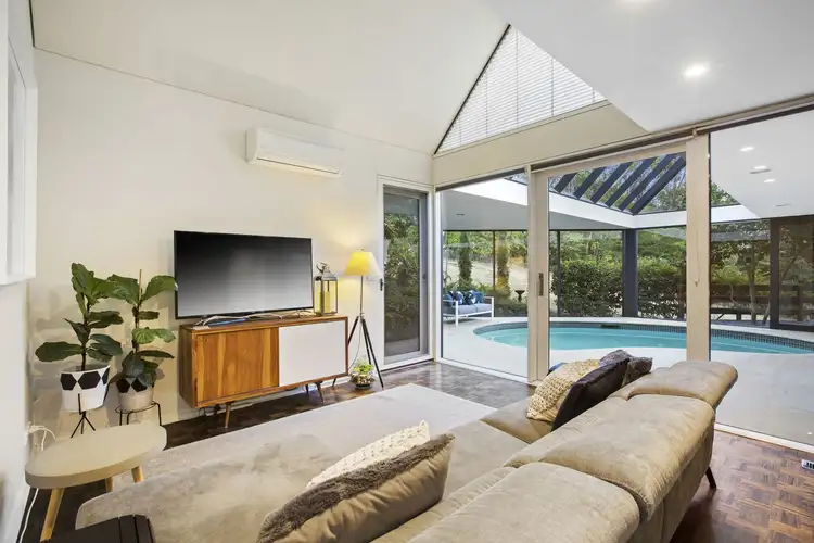 Second view of Homely house listing, 2 Rex Court, Ringwood East VIC 3135