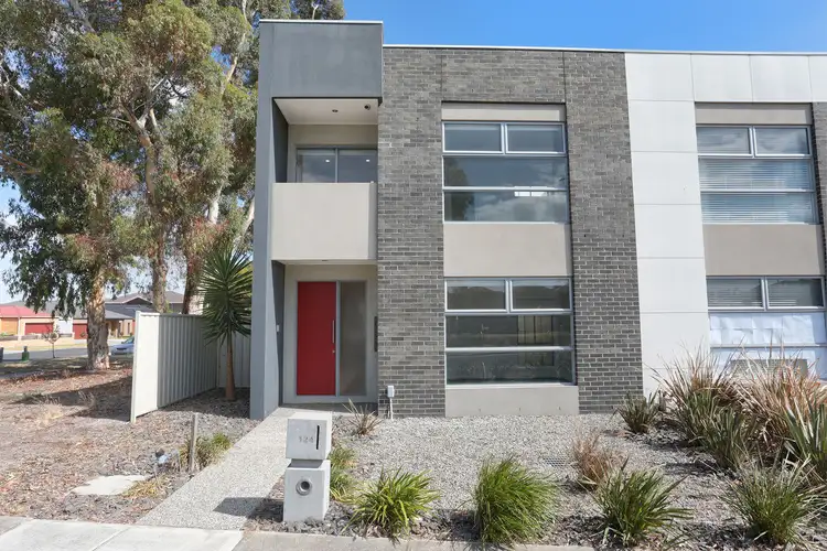 Main view of Homely house listing, 124 Cairnlea Drive, Cairnlea VIC 3023