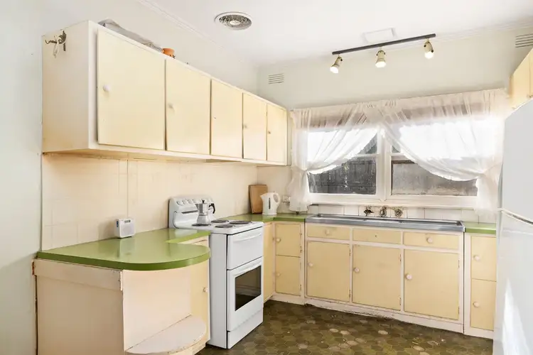 Fifth view of Homely house listing, 17 Erica Crescent, Heathmont VIC 3135