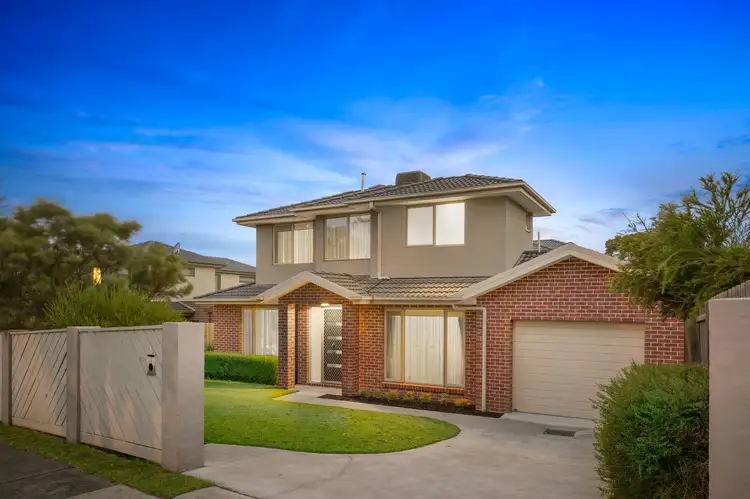 Main view of Homely townhouse listing, 1/626 Whitehorse Road, Mitcham VIC 3132