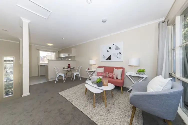 38 Maloney Street, Kensington VIC 3031