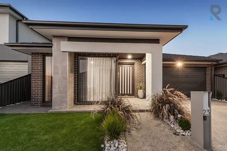 23 Mountleigh Circuit