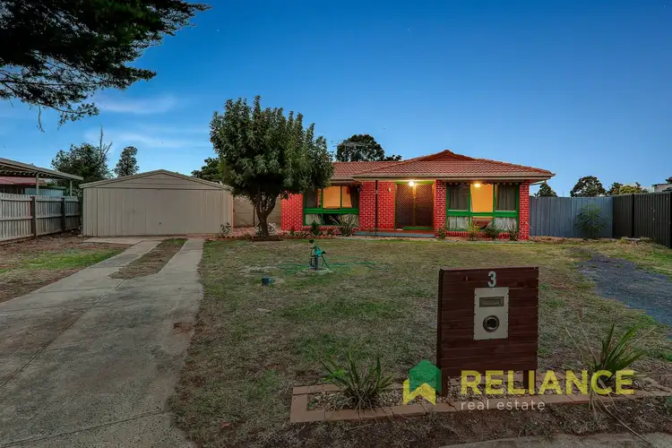 3 Landau Place, Melton West VIC 3337