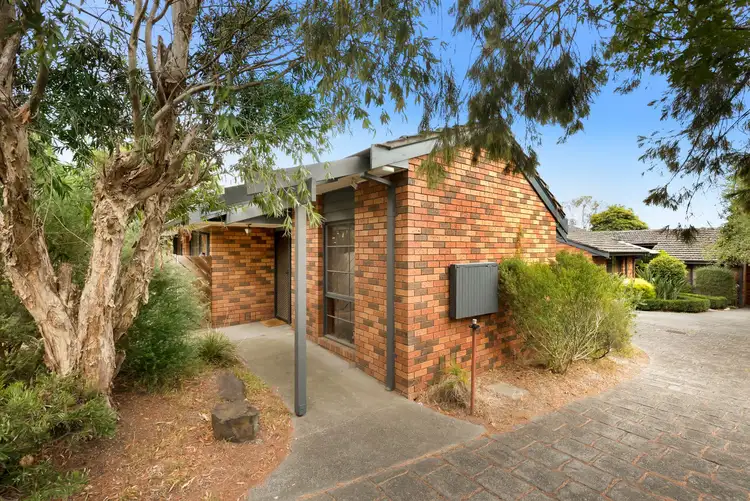 1/7 Elizabeth Street, Doncaster East VIC 3109