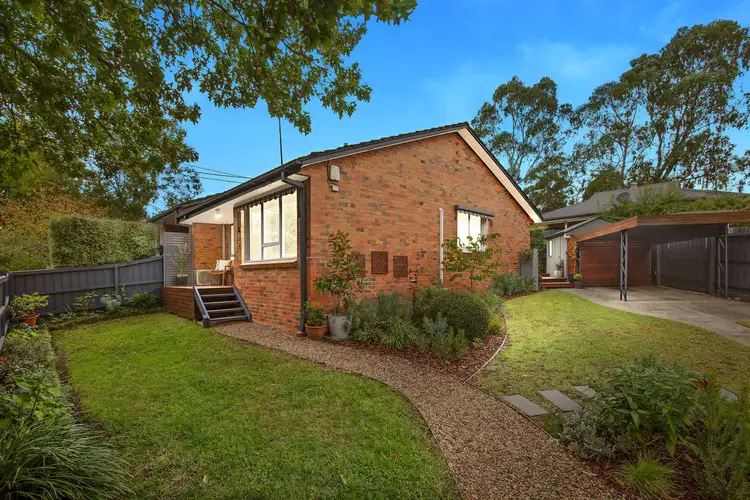 32 Orient Avenue, Mitcham VIC 3132
