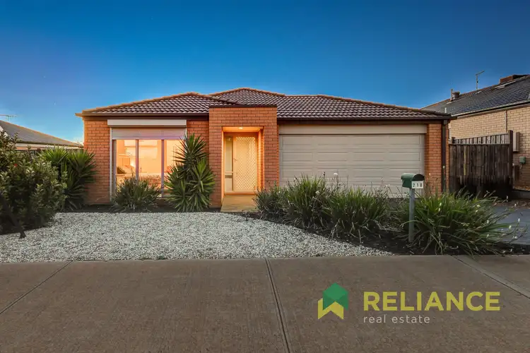 218 Botanica Springs Boulevard, Brookfield VIC 3338