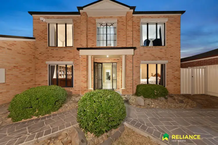 8 Evergreen Court, Taylors Hill VIC 3037
