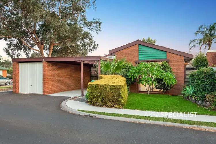 Second view of Homely house listing, 2 Oakwood Drive, Keysborough VIC 3173