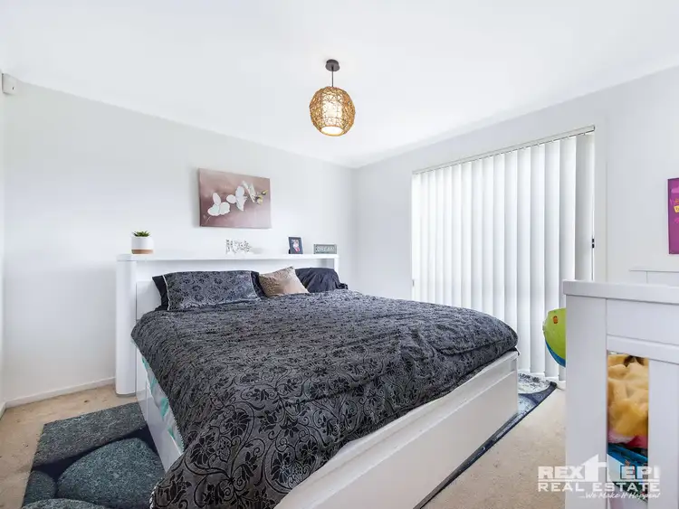 Sixth view of Homely house listing, 20 Linmac Drive, Hampton Park VIC 3976