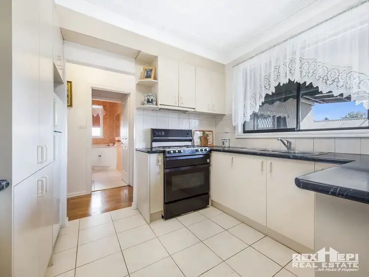 Fourth view of Homely house listing, 17 Agonis Street, Doveton VIC 3177