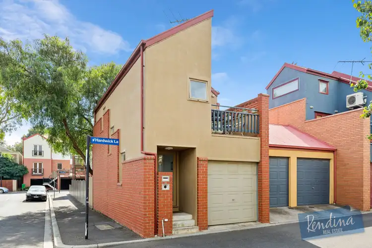 16 Hardwick Lane, Kensington VIC 3031